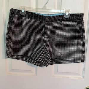 Merona Size 12 black and white 2" shorts